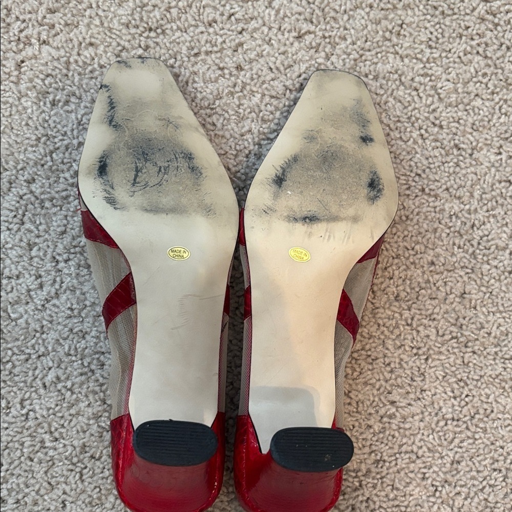J. Renee Vintage Red Croc-Embossed Heels With Sheer Panel - Picture 6 of 7